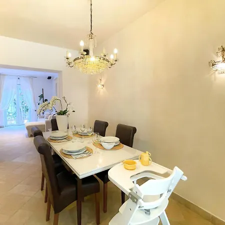 Apartment Stadt & Strandnahes Mit Garten & Bbq